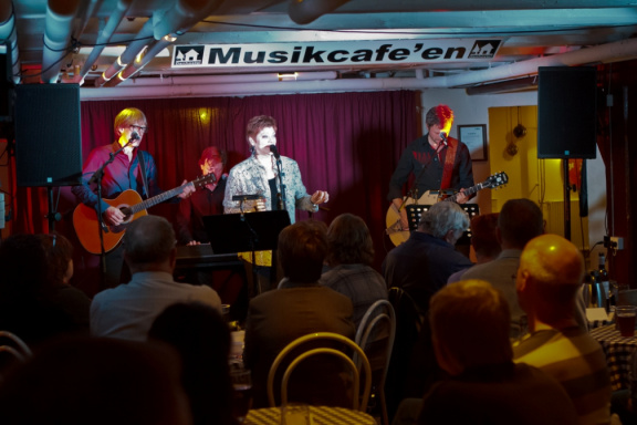 sample på slaget 12 musikcafeen 2012-3447