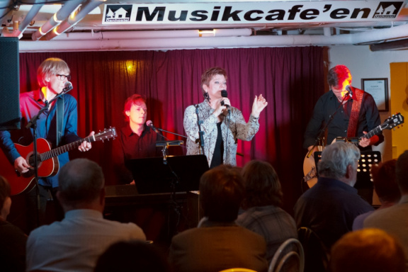 sample på slaget 12 musikcafeen 2012-3448